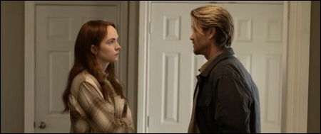 Maggie et Cal dans l'&eacute;pisode 2x09 de Sullivan's Crossing